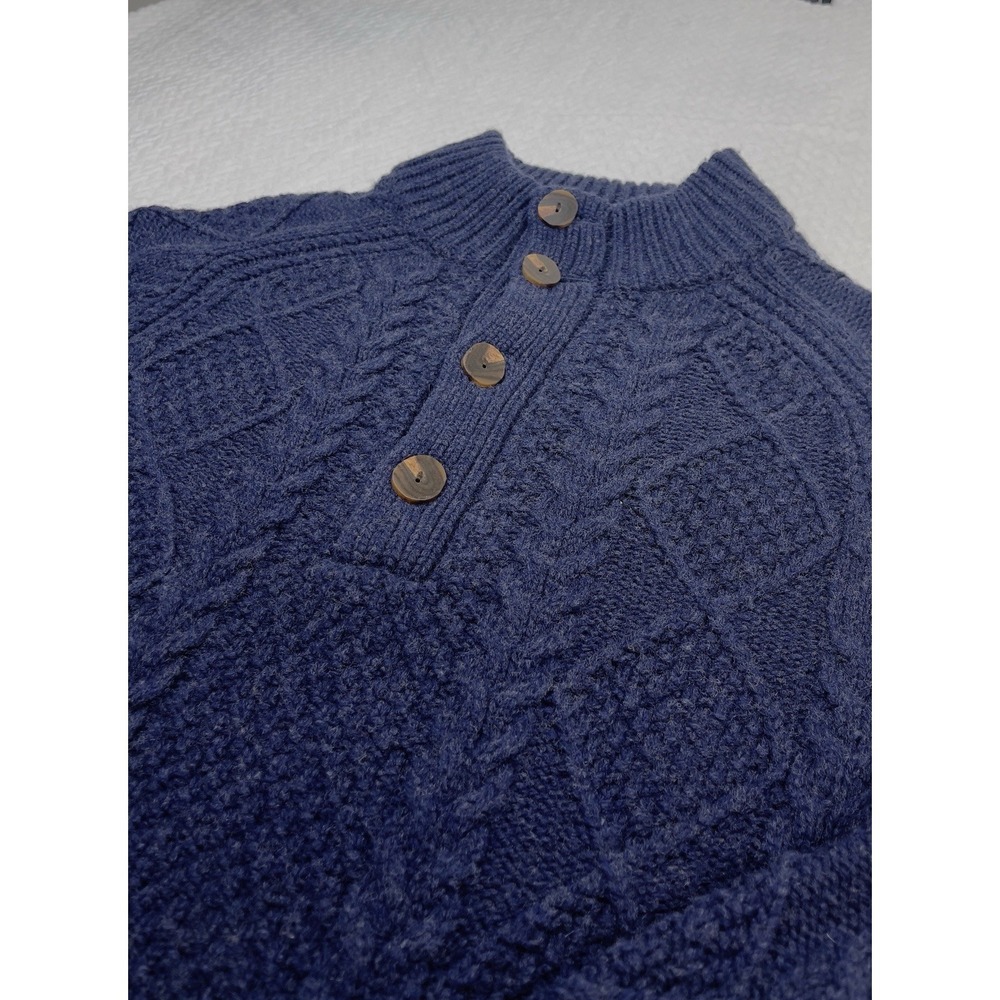 Vtg‎ Brooks Brothers Knitwear 100%Merino Wool Size XS Fit To Small.